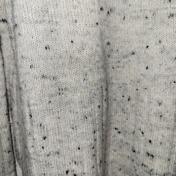 Madewell Sweater - Picture 2 of 3